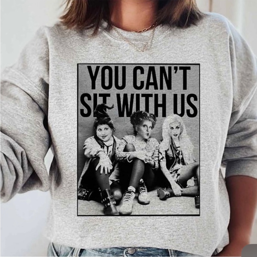 Gildan graphic sweatshirt Hocus Pocus